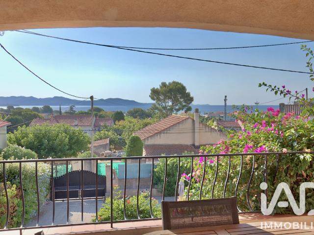 Maison 7 pièces 229 m²