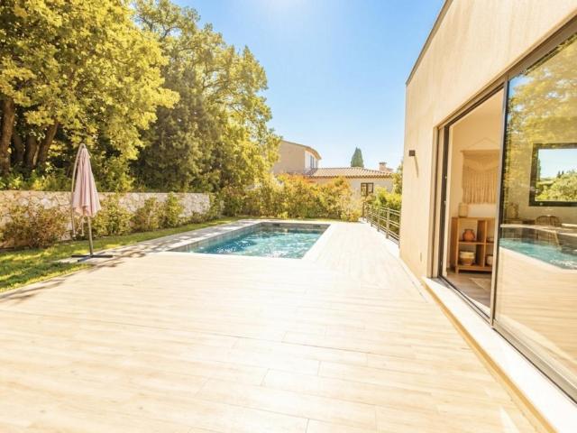 Maison 7 pièces 229 m²