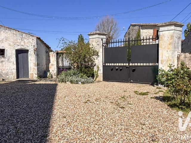 Maison 7 pièces 229 m²