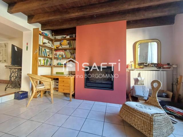 Maison 7 pièces 220 m²