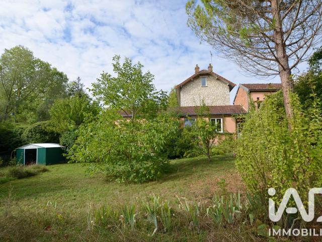Maison 7 pièces 220 m²