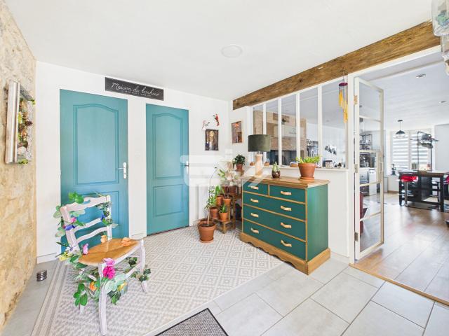 Maison 7 pièces 220 m²