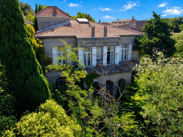 Maison 7 pièces 220 m²