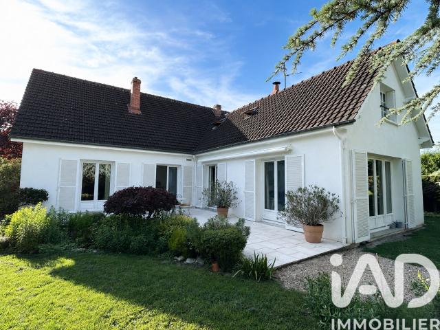 Maison 7 pièces 220 m²