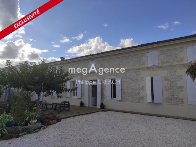 Maison 7 pièces 220 m²