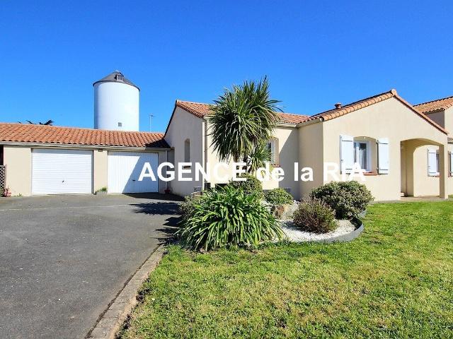 Maison 7 pièces 220 m²