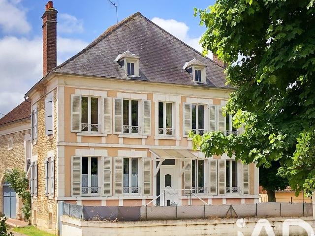 Maison 7 pièces 220 m²