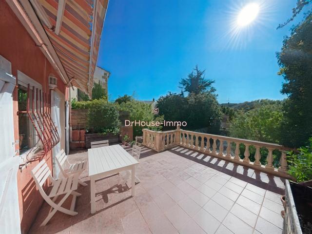 Maison 7 pièces 220 m²