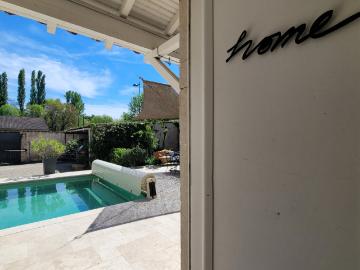 Maison 7 pièces 220 m²
