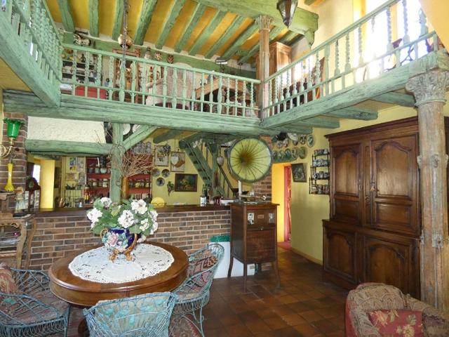 Maison 7 pièces 220 m²