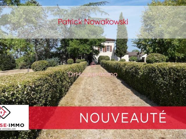Maison 7 pièces 220 m²