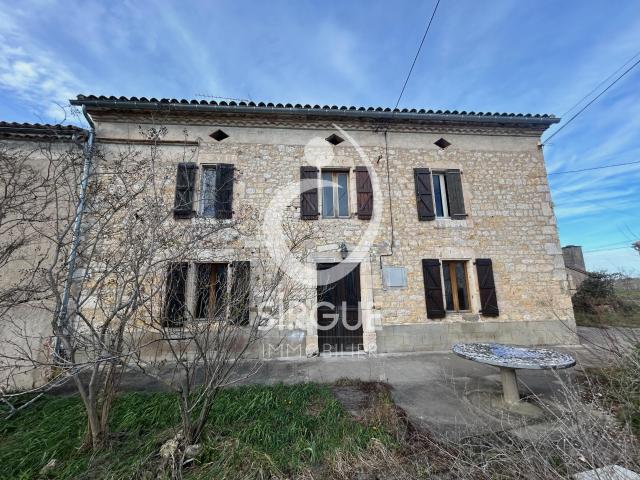Maison 7 pièces 220 m²