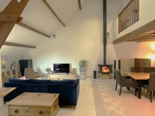 Maison 7 pièces 220 m²