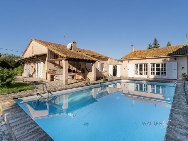 Maison 7 pièces 220 m²