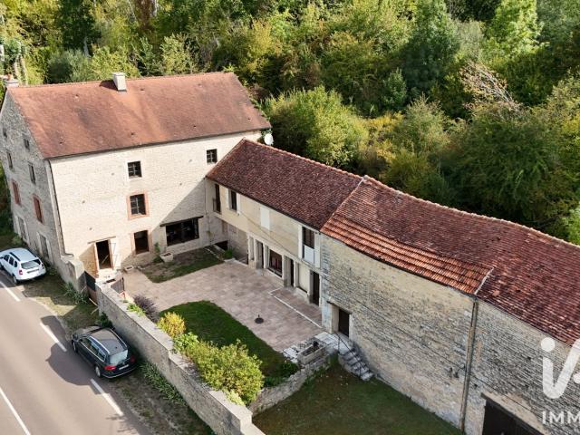 Maison 7 pièces 220 m²