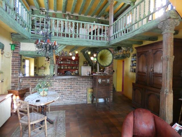 Maison 7 pièces 220 m²
