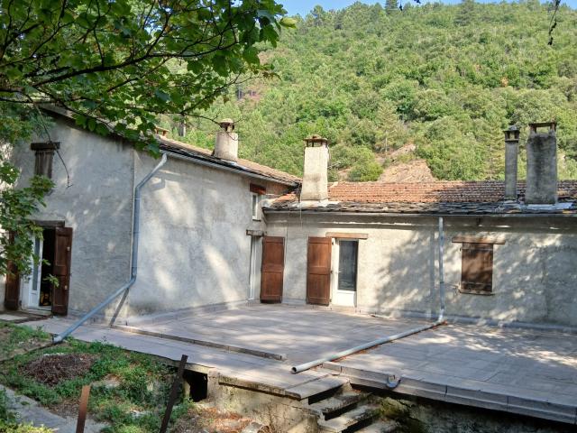 Maison 7 pièces 222 m²