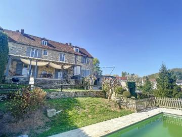 Maison 7 pièces 222 m²