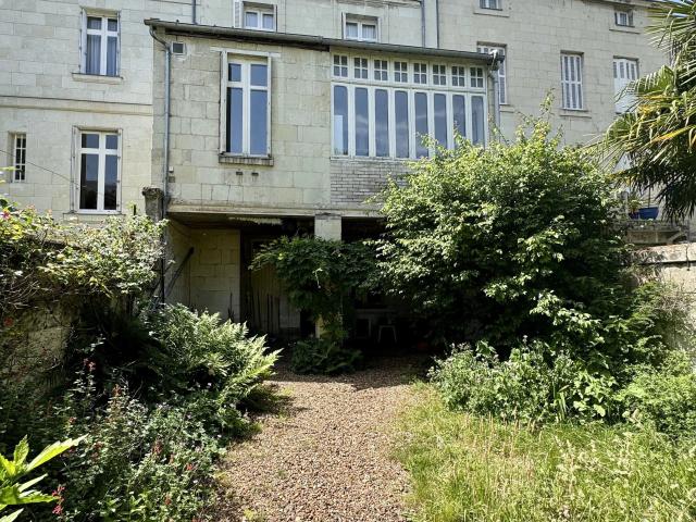 Maison 7 pièces 222 m²