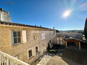 Maison 7 pièces 222 m²