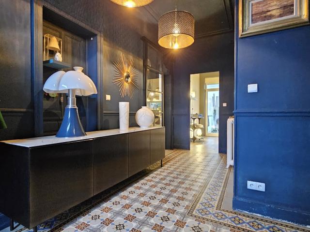 Maison 7 pièces 222 m²