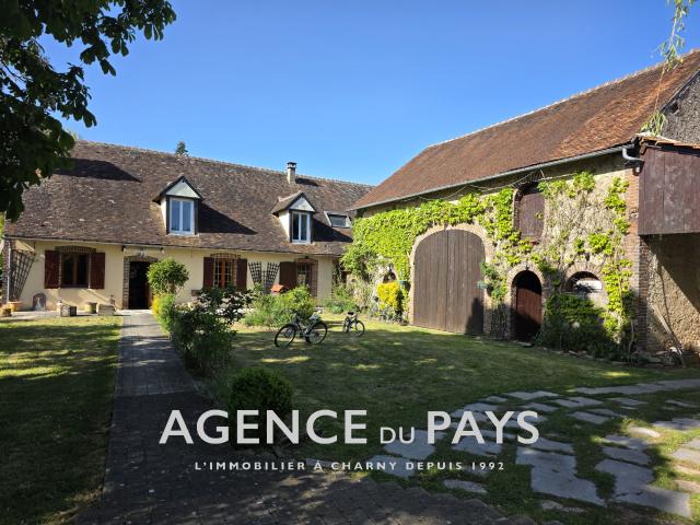 Maison 7 pièces 223 m²
