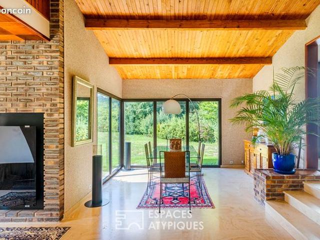 Maison 7 pièces 223 m²
