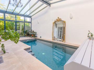 Maison 7 pièces 223 m²