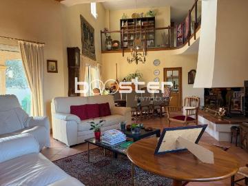 Maison 7 pièces 223 m²