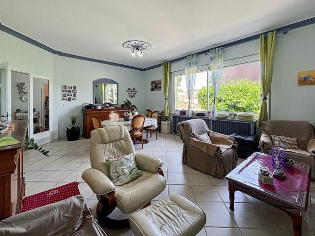Maison 7 pièces 223m² Valence sur Baïse