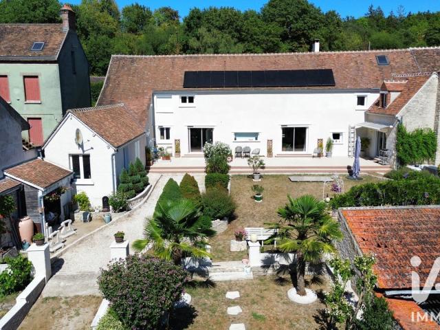 Maison 7 pièces 234 m²