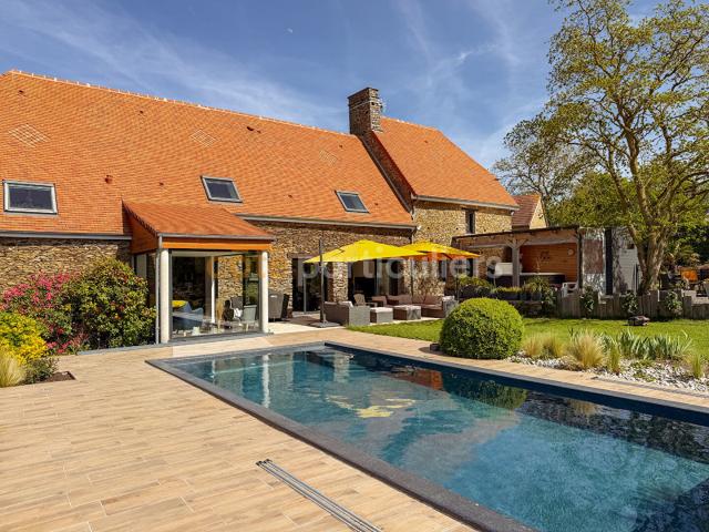 Maison 7 pièces 235 m²
