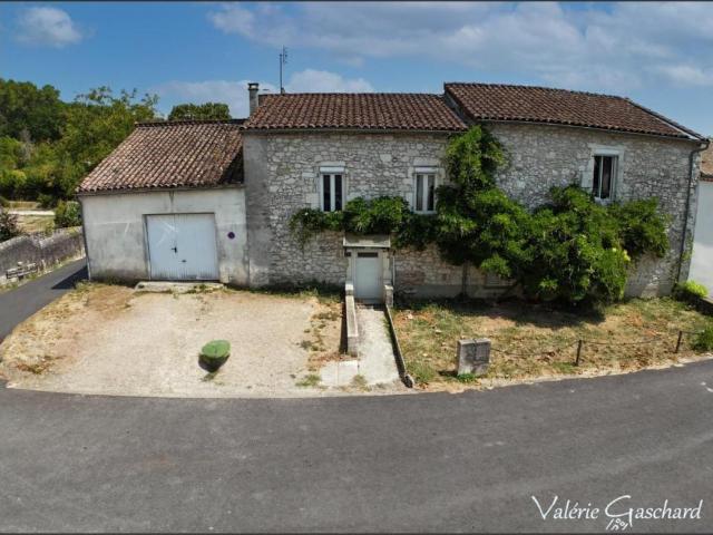Maison 7 pièces 235 m²