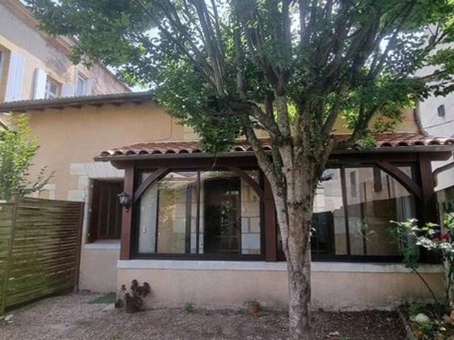 Maison 7 pièces 235 m²