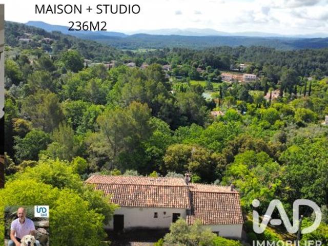 Maison 7 pièces 236 m²