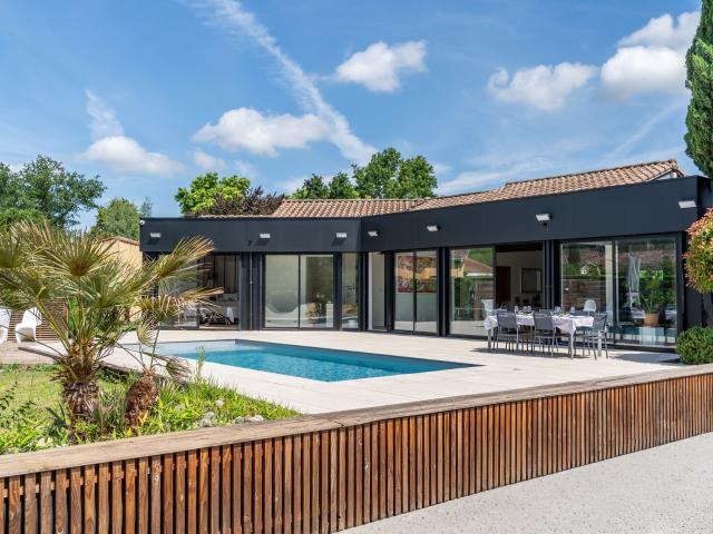 Maison 7 pièces 237 m²