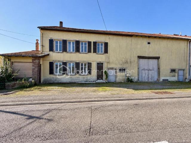 Maison 7 pièces 237 m²