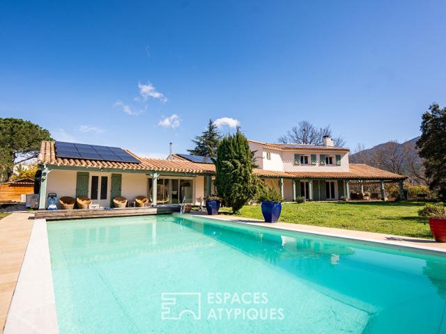 Maison 7 pièces 237 m²