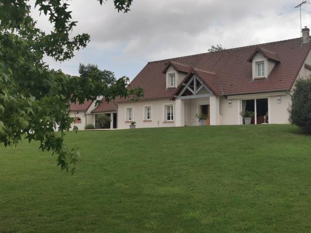 Maison 7 pièces 237 m²