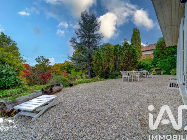 Maison 7 pièces 239 m²