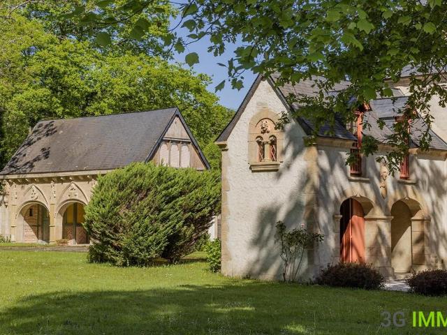 Maison 7 pièces 230 m²