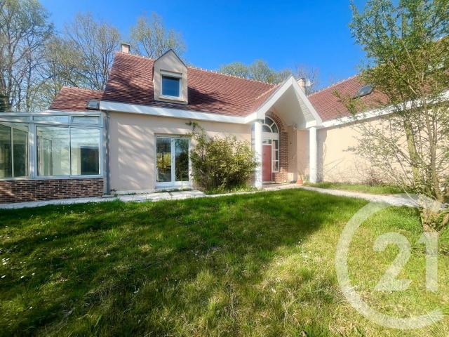 Maison 7 pièces 230 m²