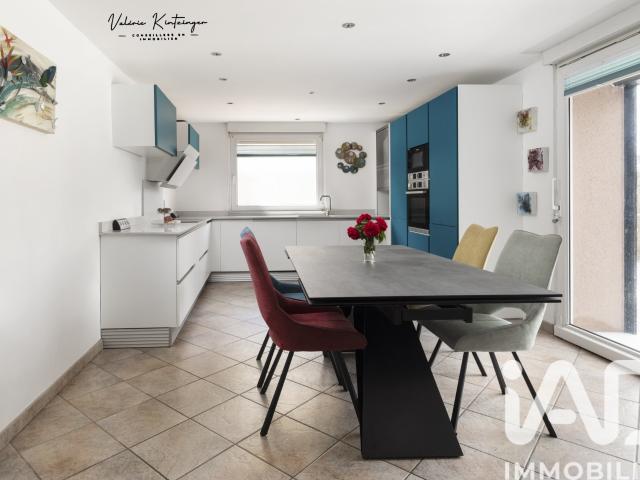 Maison 7 pièces 230 m²