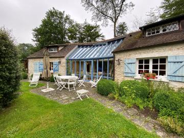 Maison 7 pièces 230 m²