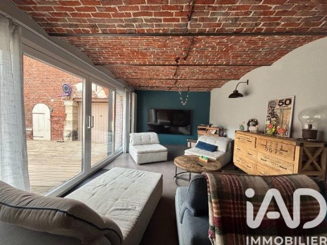 Maison 7 pièces 230 m²