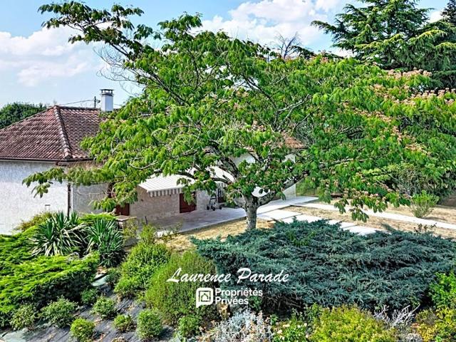 Maison 7 pièces 230 m²