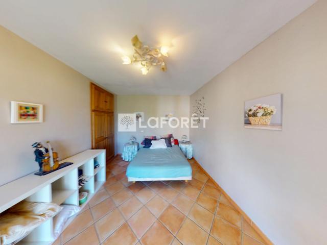 Maison 7 pièces, 230 m² à louer à Berre l'Étang 13130