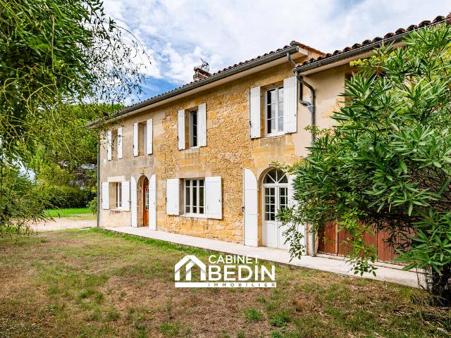 Maison 7 pièces 231 m²