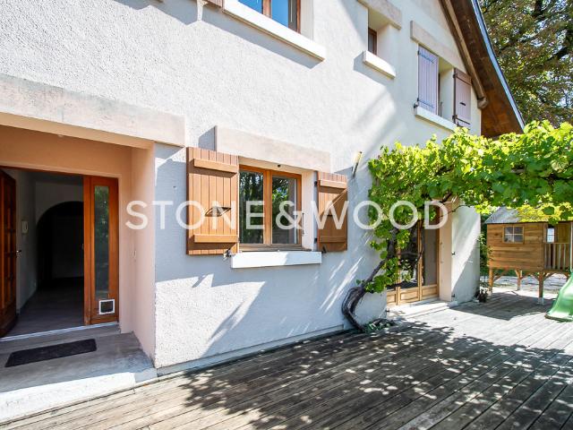 Maison 7 pièces 231 m²