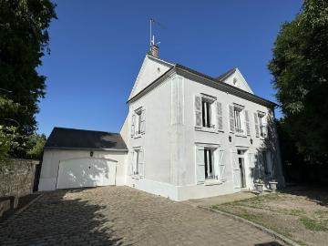 Maison 7 pièces 231 m²